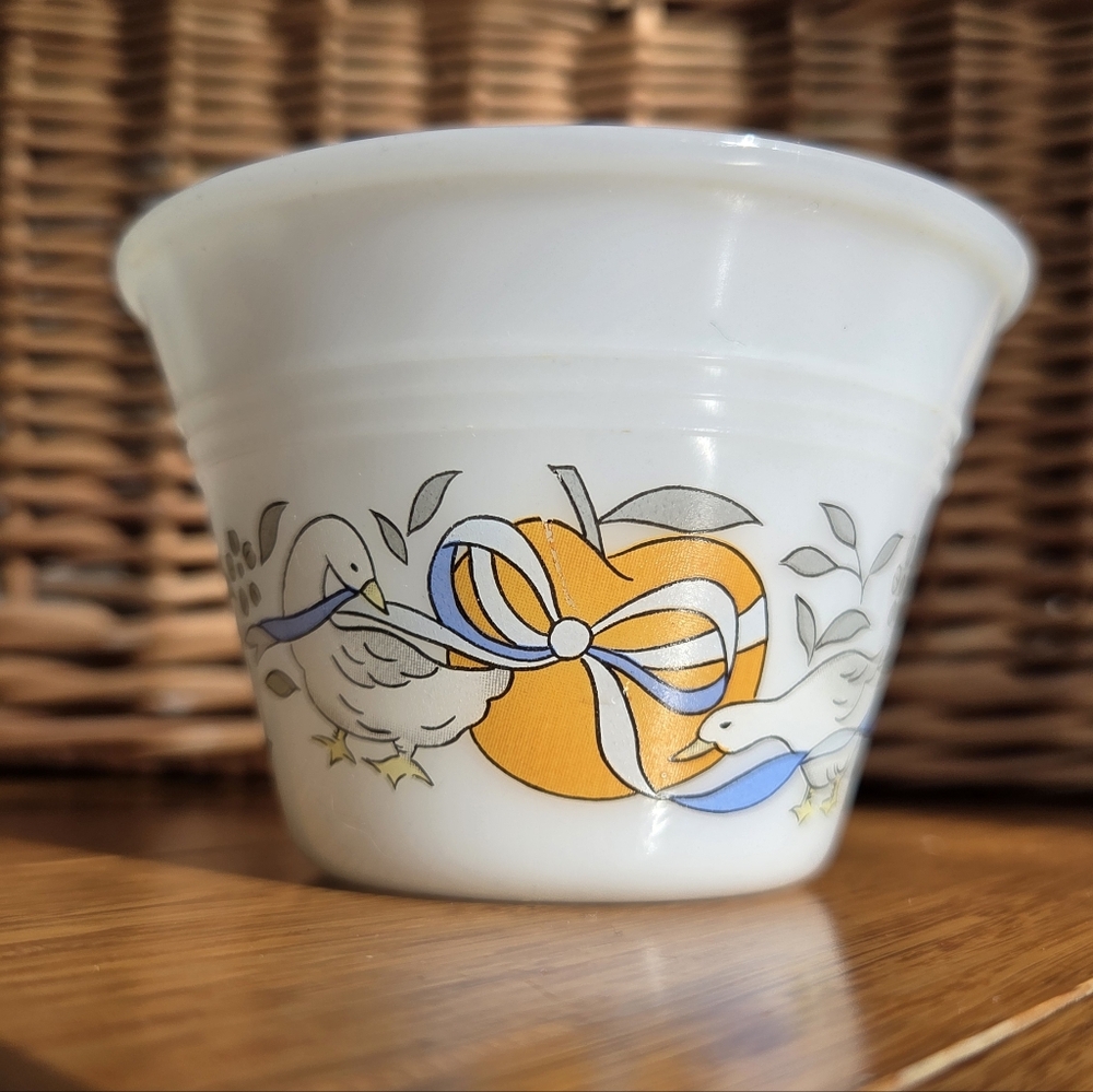 Vintage Indiana Glass Milk Glass Goose Bowl | Geese Motif